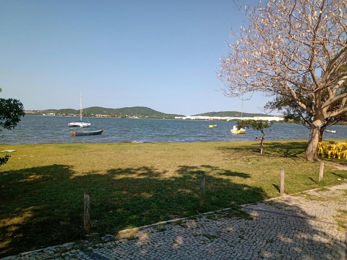 Casa Conceito Aberto Aconchegante, Perto De E Com Garagem 64m2 Сasa de vacaciones